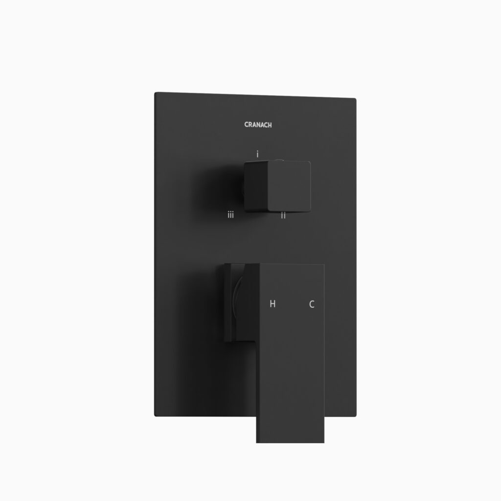 SQUARE 300