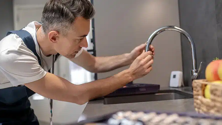 How to Fix a Leaky Faucet Shower: DIY Repair Tips