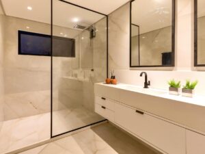 modern luxurious marble bathroom design