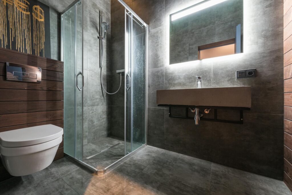 photo of the bathroom with a shower