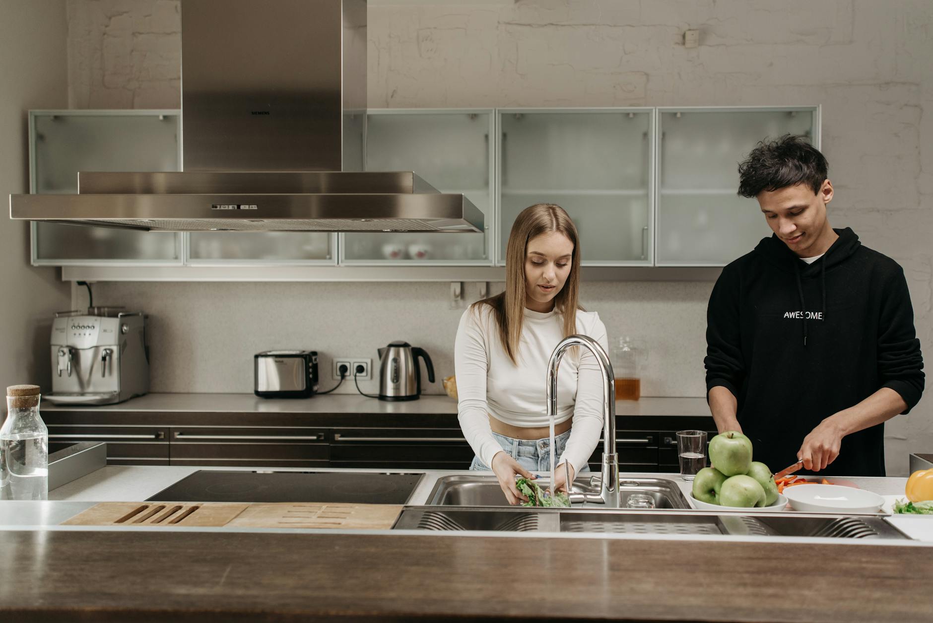 Explore kitchen faucet trends & Modern Styles